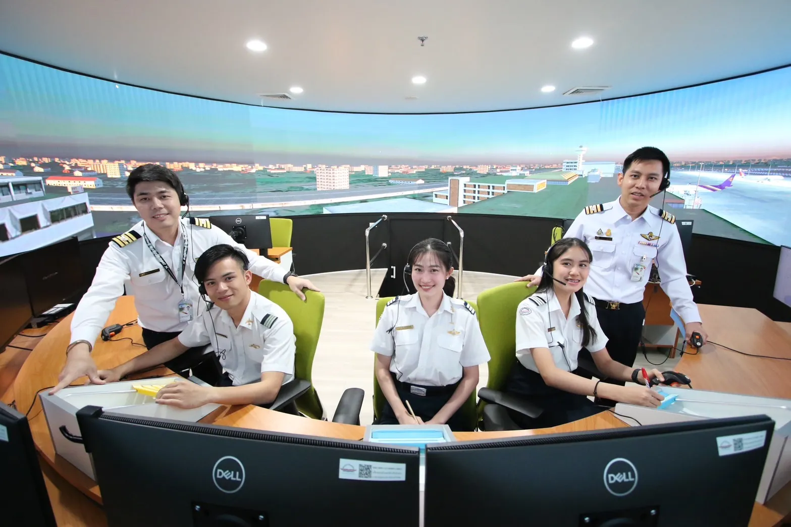 สานฝันคนอยากเป็นนักบิน สถาบันการบินพลเรือนรับสมัครนักศึกษาใหม่